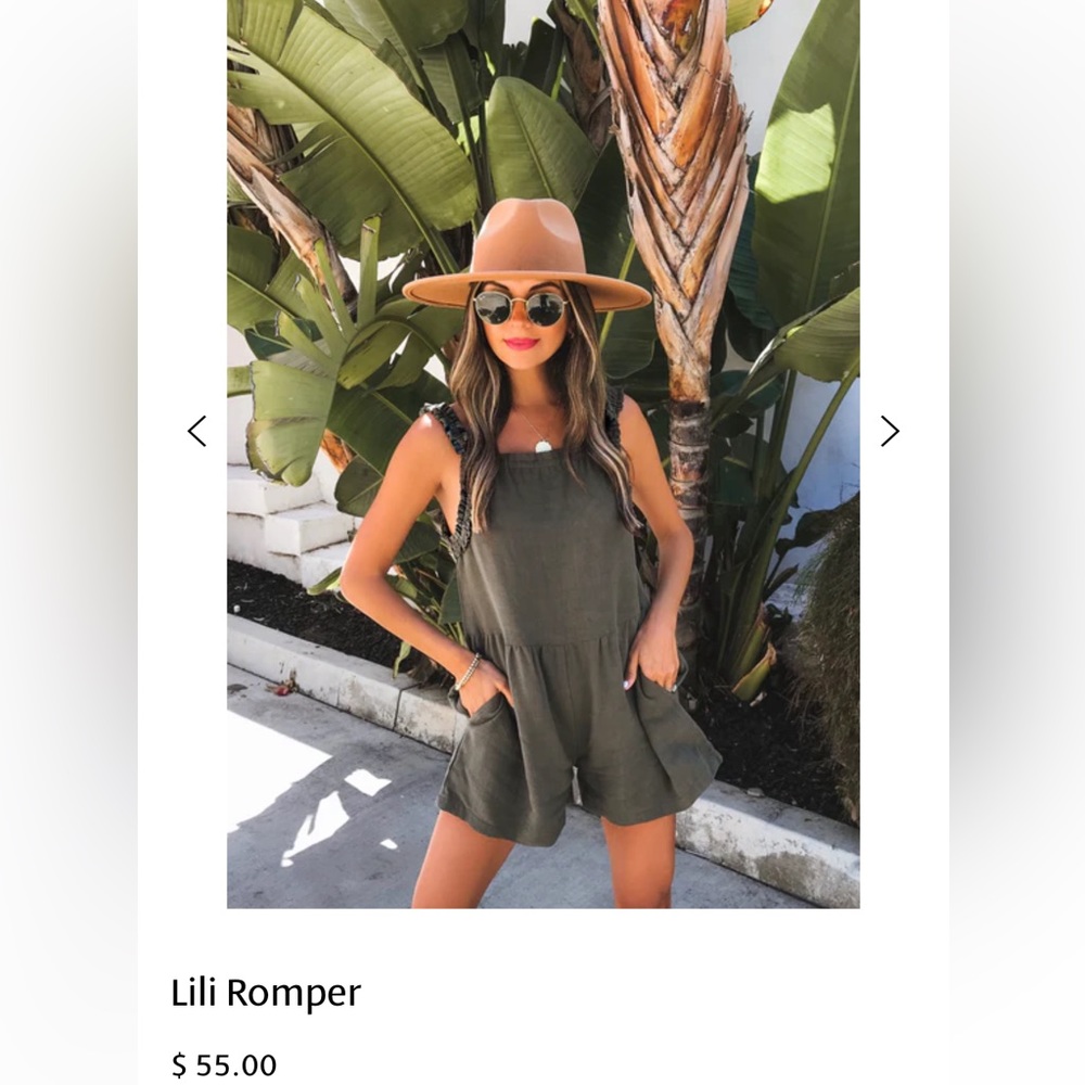 Amaryllis olive green romper size S